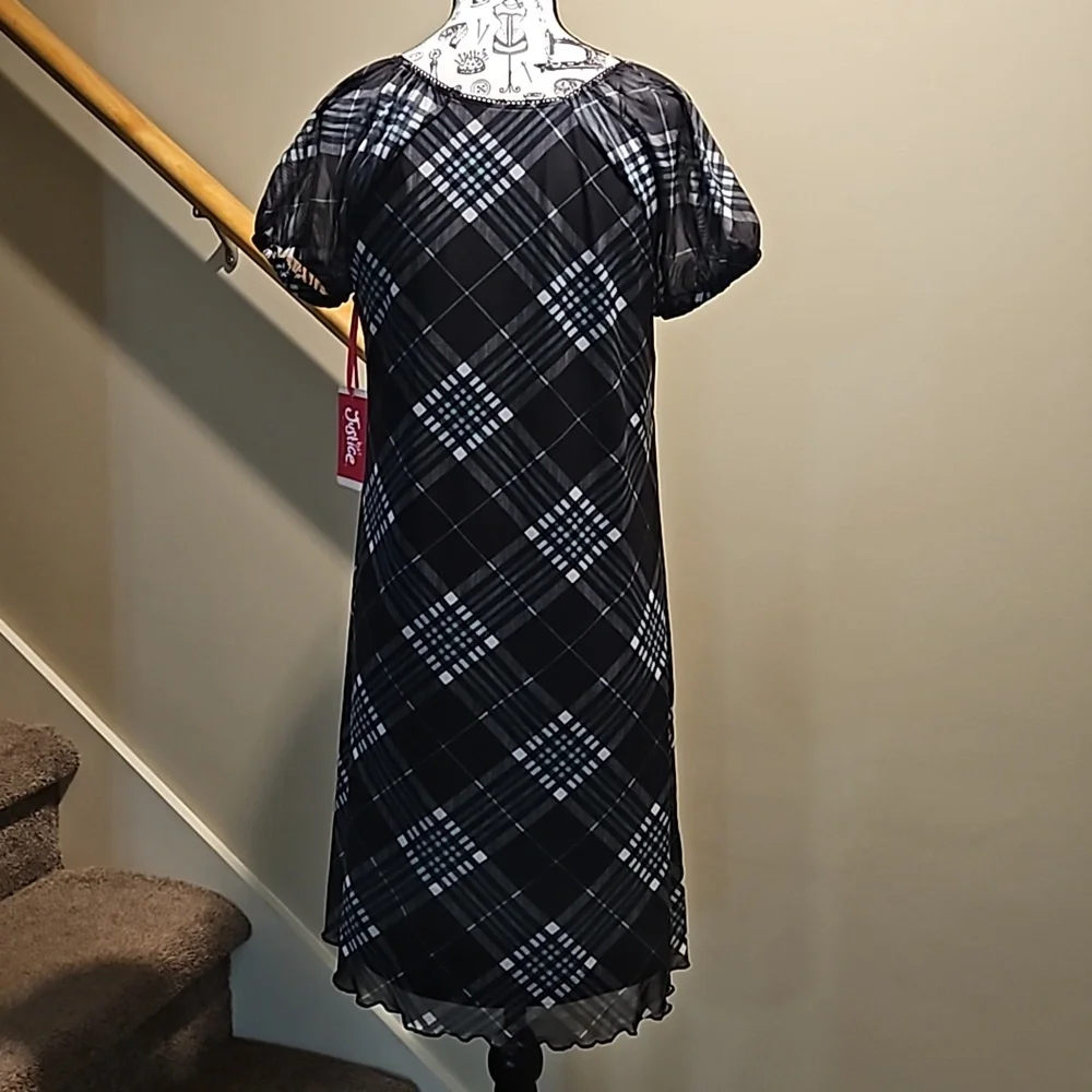 Justice Short Sleeve Dress With Built-in Slip Girls XL 16/18 New With Tags